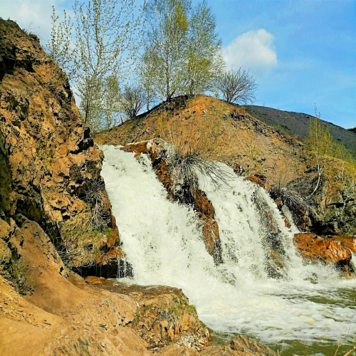 «Бердские скалы и водопады»