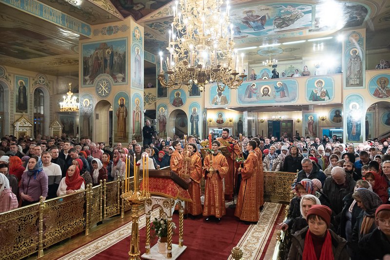 пасха в новосибирске вознесенский собор 2.jpg