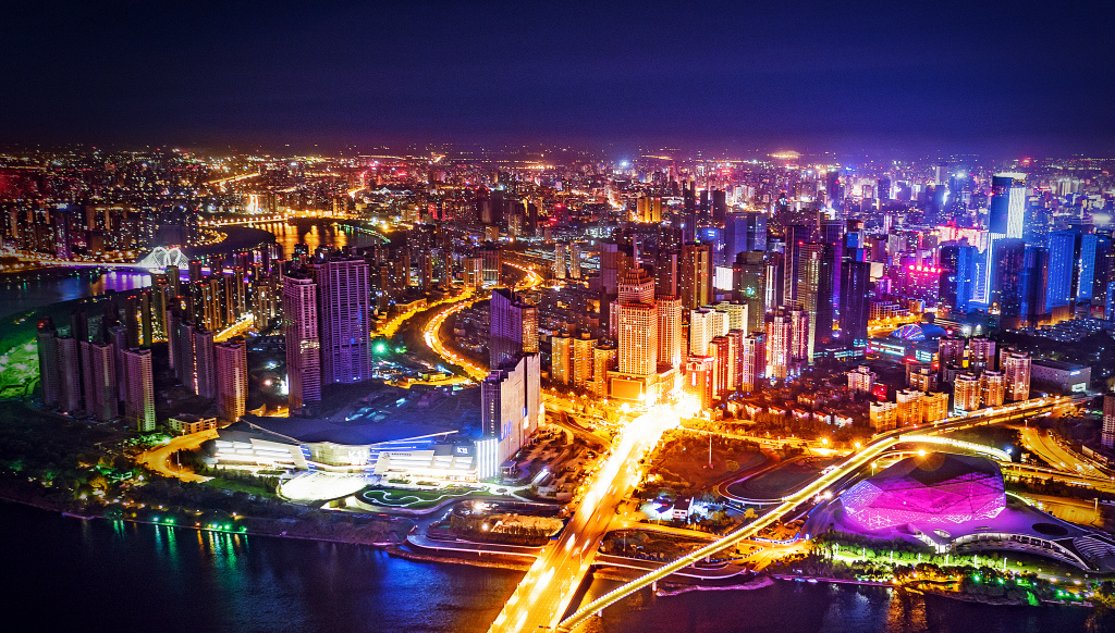 7. Night View of Hunhe River in Shenyang.jpg