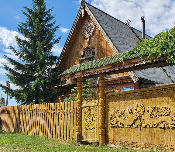 Караканский бор, Мраморное озеро, Чингис